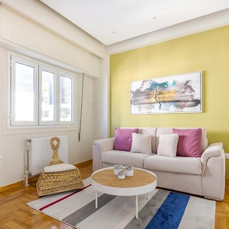 Apartamento Chic Penthouse For 4 Ppl In Kolonaki Atenas Exterior foto