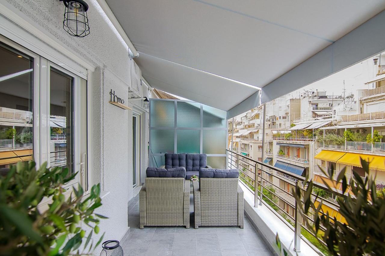 Apartamento Chic Penthouse For 4 Ppl In Kolonaki Atenas Exterior foto