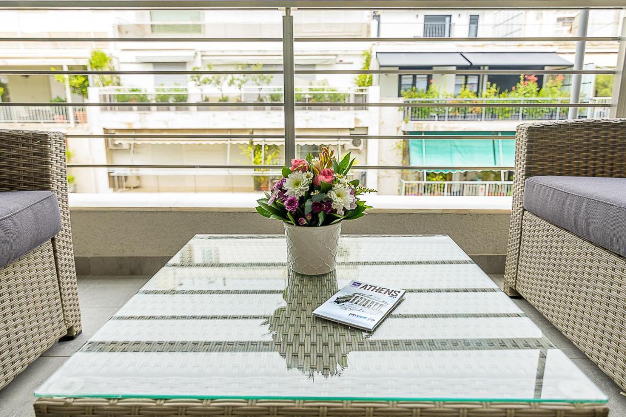 Apartamento Chic Penthouse For 4 Ppl In Kolonaki Atenas Exterior foto